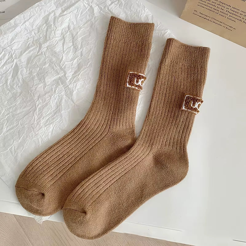 1-10Pairs Winter Thick Warm Padded Socks Solid Color Mid Calf Socks Women’S Casual Embroidered Logo Pile Socks Cold Weather Wear