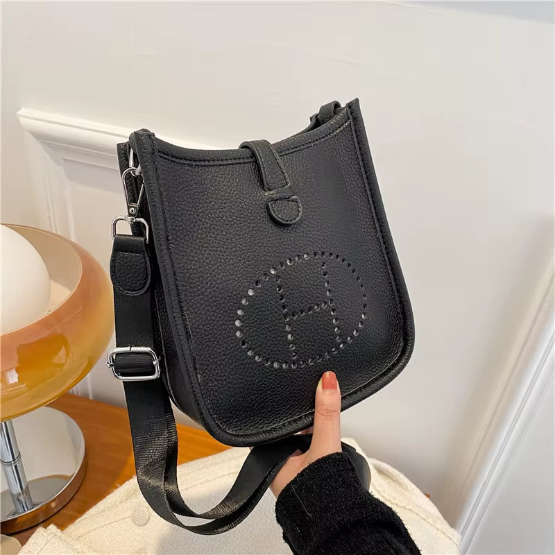2025 New High-Quality Soft Leather Hollow Bucket Bag - Women'S Retro Texture Multi-Purpose Single Shoulder Crossbody Commuting B