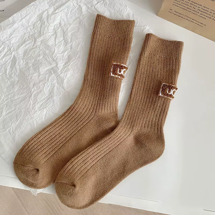 1-10Pairs Winter Thick Warm Padded Socks Solid Color Mid Calf Socks Women’S Casual Embroidered Logo Pile Socks Cold Weather Wear